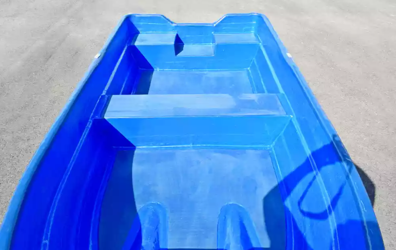 Стеклопластиковая лодка Neman-340 (тримаран) в Томске