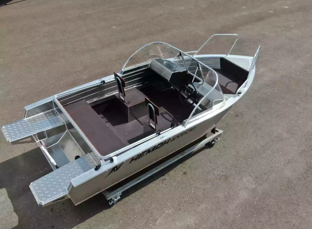 Алюминиевая лодка  Неман-400 DCM NEW в Томске
