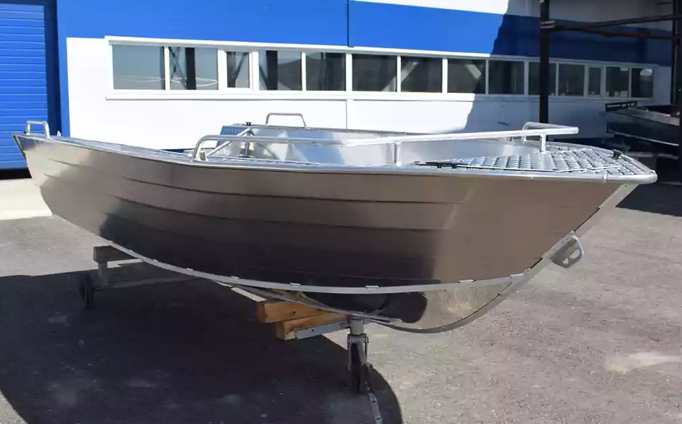 Алюминиевая лодка Неман-500 P в Томске