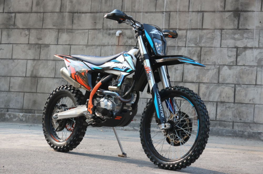 Мотоцикл JHLMOTO JHL Z3 CB250 (172FMM-3A) в Томске