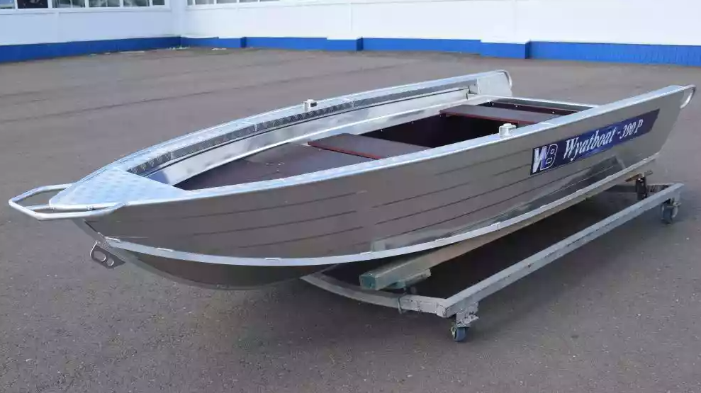Алюминиевая лодка Wyatboat-390Р Fish в Томске