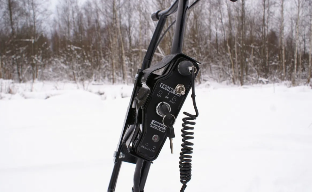 Мотобуксировщик БТС «МАЛЕК» 380/7 БЕЗ э/зап. Б/У в Томске