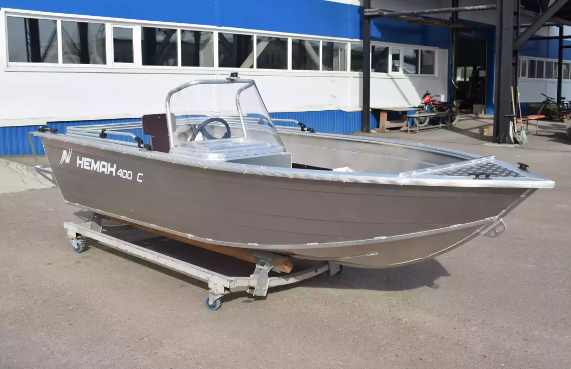 Алюминиевая лодка Неман-400 С в Томске