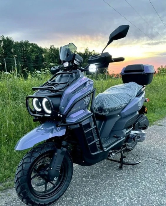 Скутер Скутер Jilang Танк 200 PRO в Томске