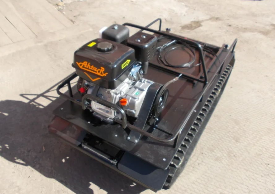 Мотобуксировщик AhtaR L13 в Томске