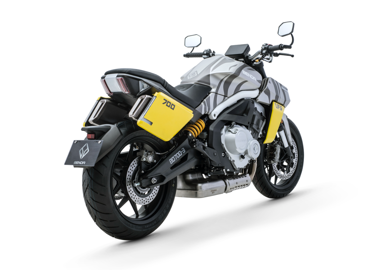 Мотоцикл Benda LFS 700 в Томске