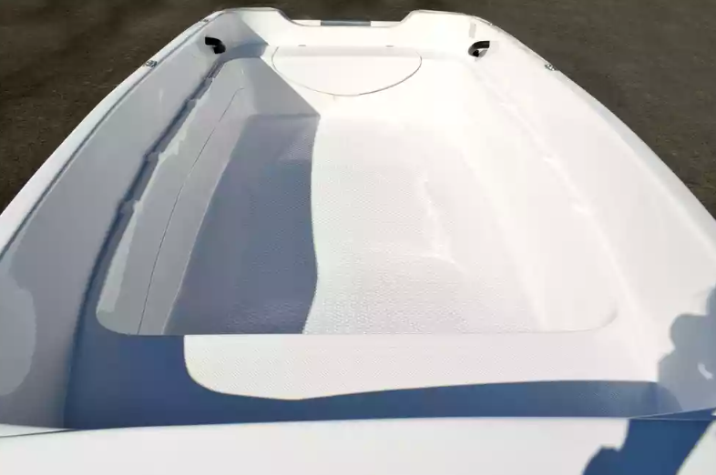 Стеклопластиковая лодка Пингвин (тримаран) в Томске