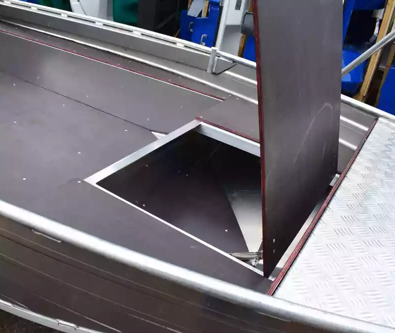 Алюминиевая лодка  Wyatboat-430 Master в Томске