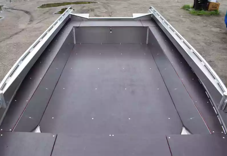Алюминиевая лодка  Wyatboat-430 Master в Томске
