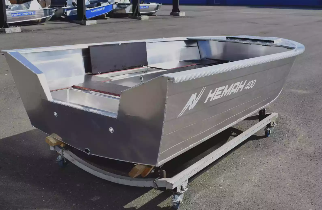 Алюминиевая лодка Неман-400 Р PRO в Томске