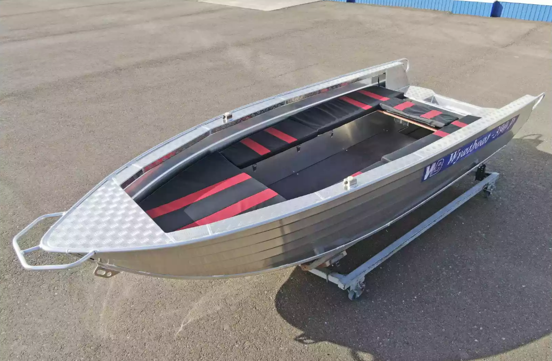 Алюминиевая лодка Wyatboat-390РМ увеличенный борт в Томске
