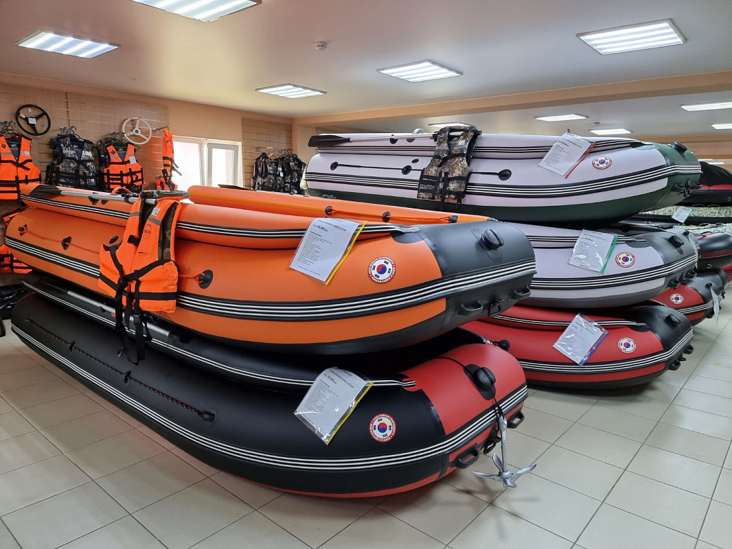 Лодка MISHIMO FAMILY LITE DF 400 в Томске