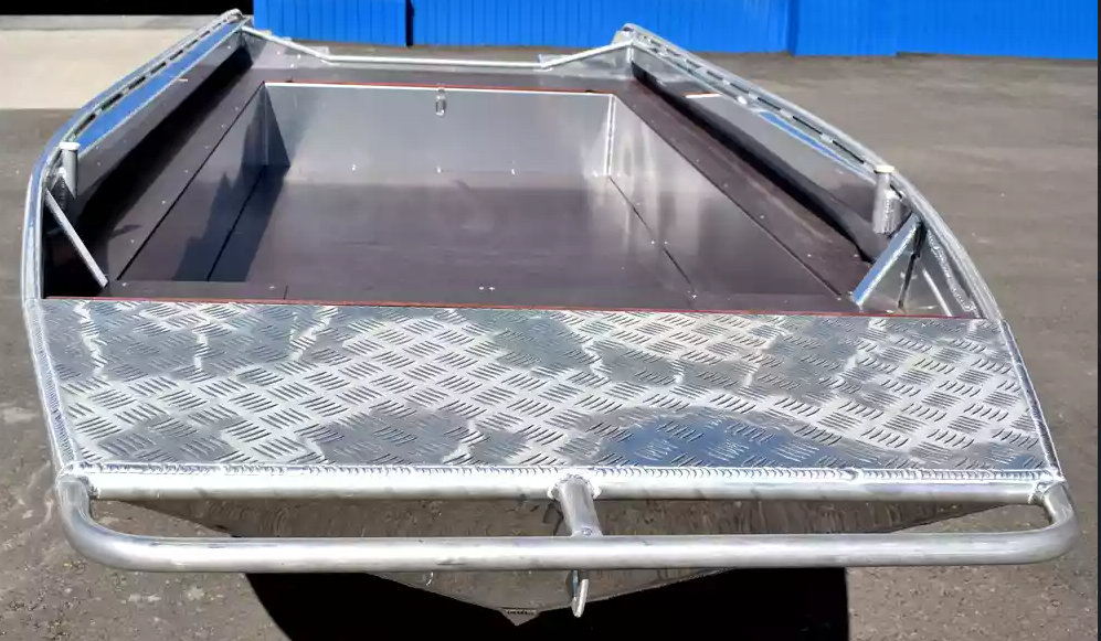 Алюминиевая лодка  Wyatboat-430 Master в Томске