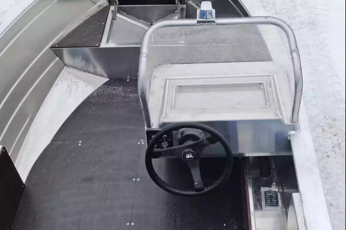 Алюминиевая лодка Неман-400 С в Томске