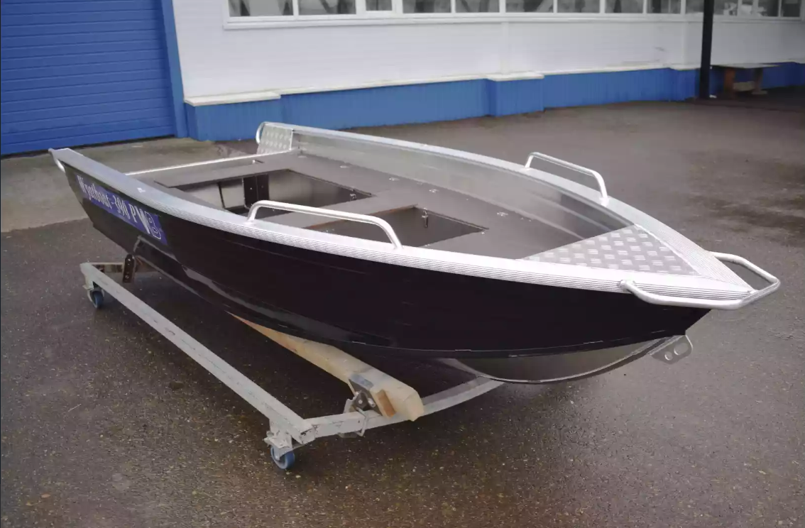 Алюминиевая лодка Wyatboat-390РМ в Томске