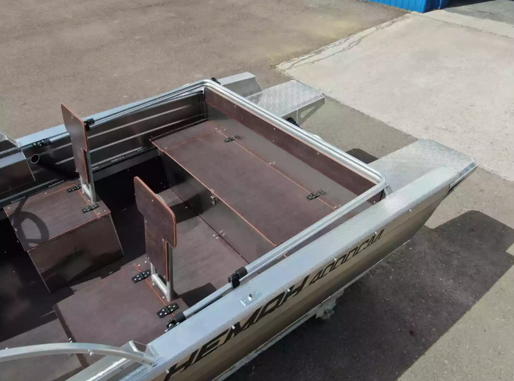 Алюминиевая лодка  Неман-400 DCM NEW в Томске