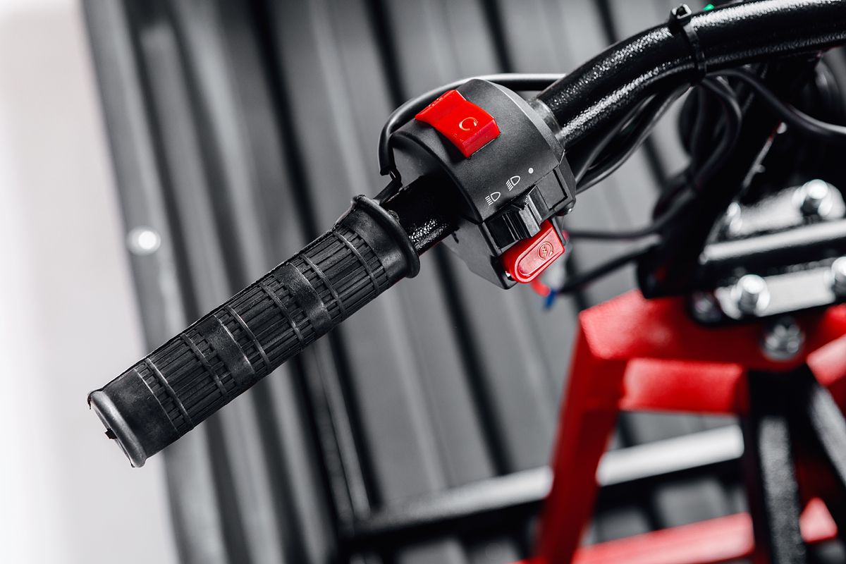 Модуль толкач IKUDZO TERRAIN с подогревом ручек в Томске