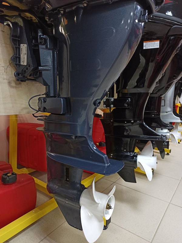 Лодочный мотор BREEZE F9,9S (4х тактный) в Томске