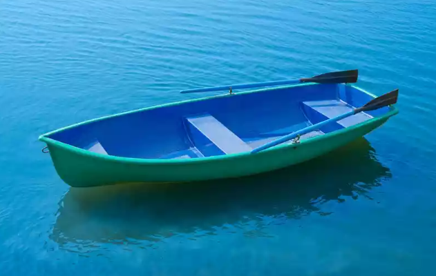 Стеклопластиковая лодка Дельфин в Томске