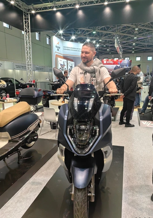 Скутер FAIDET BATUR 250(49) в Томске