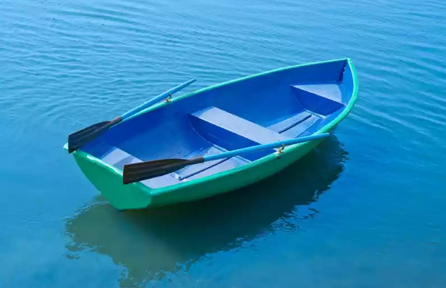 Стеклопластиковая лодка Дельфин в Томске