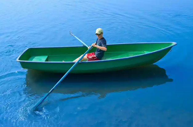 Стеклопластиковая Лодка Голавль в Томске