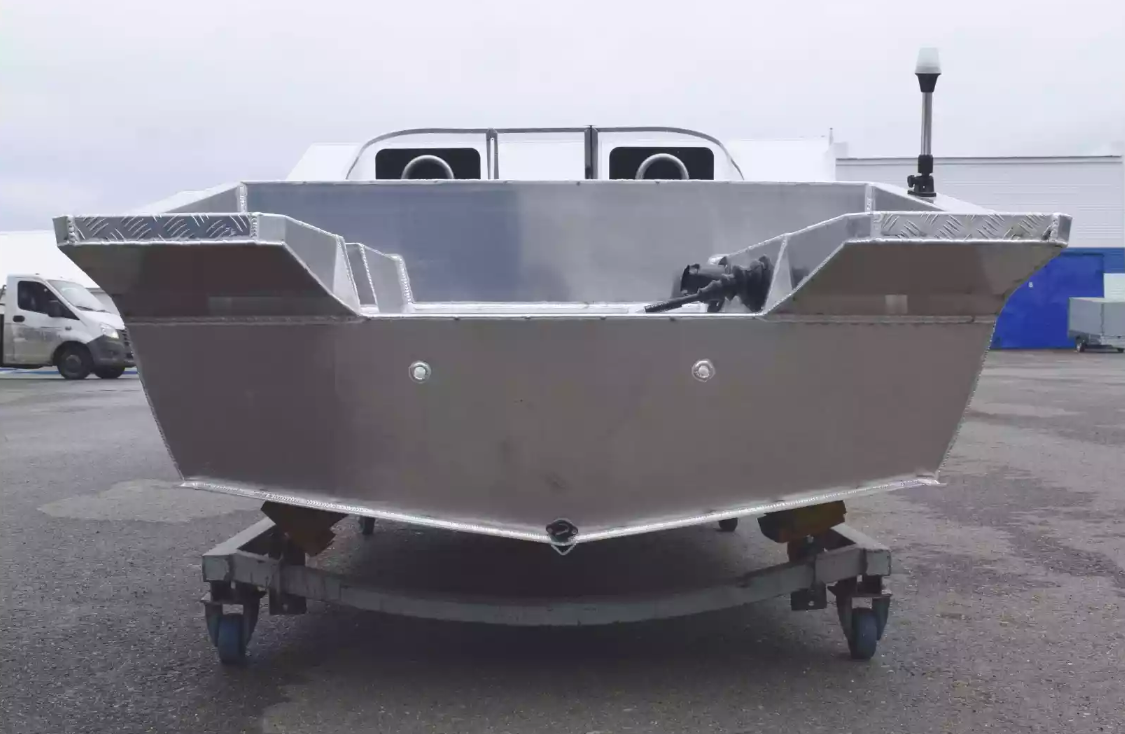 Алюминиевая лодка  Neman-400 PRO в Томске