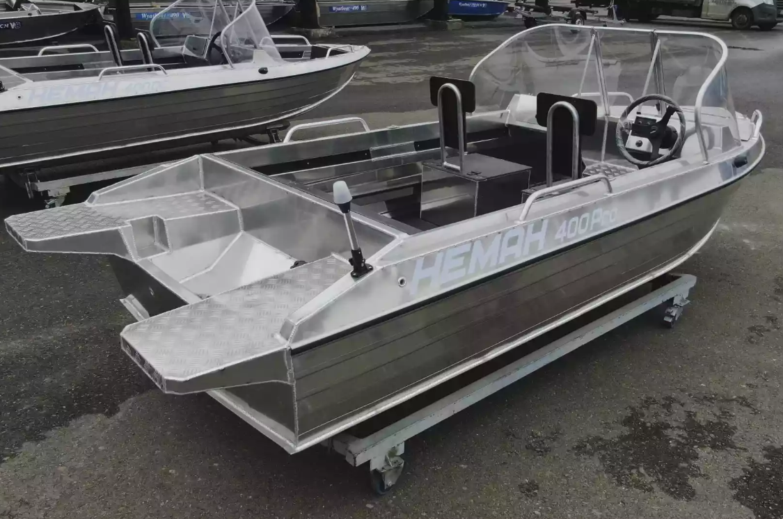 Алюминиевая лодка  Neman-400 PRO в Томске