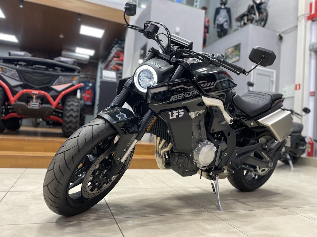 Мотоцикл Benda LFS 700 в Томске
