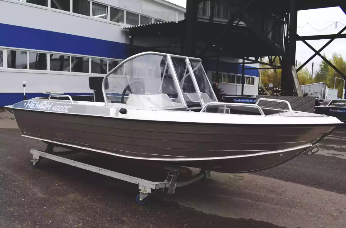 Алюминиевая лодка  Neman-400 DC в Томске