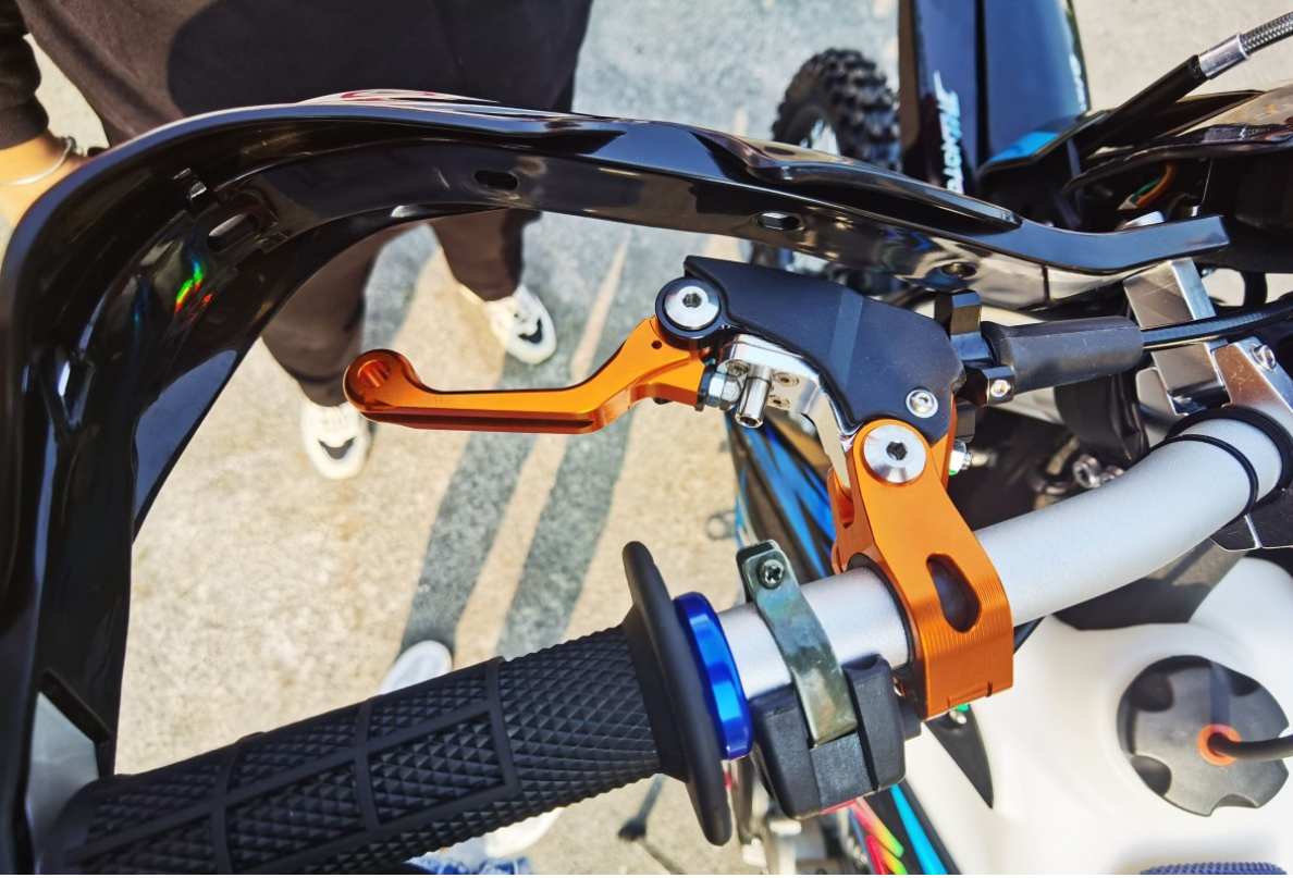 Мотоцикл JHLMOTO JHL Z3 CB250 (172FMM-3A) в Томске