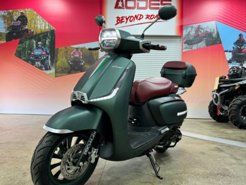 Скутер PROMAX Miami 240 (49) в Томске