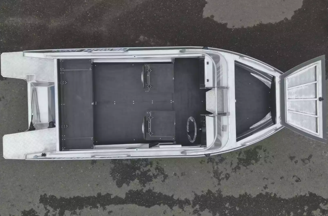 Алюминиевая лодка  Neman-400 PRO в Томске