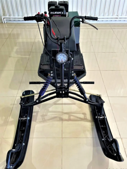 Мотобуксировщик ЕНОТ 4М в Томске