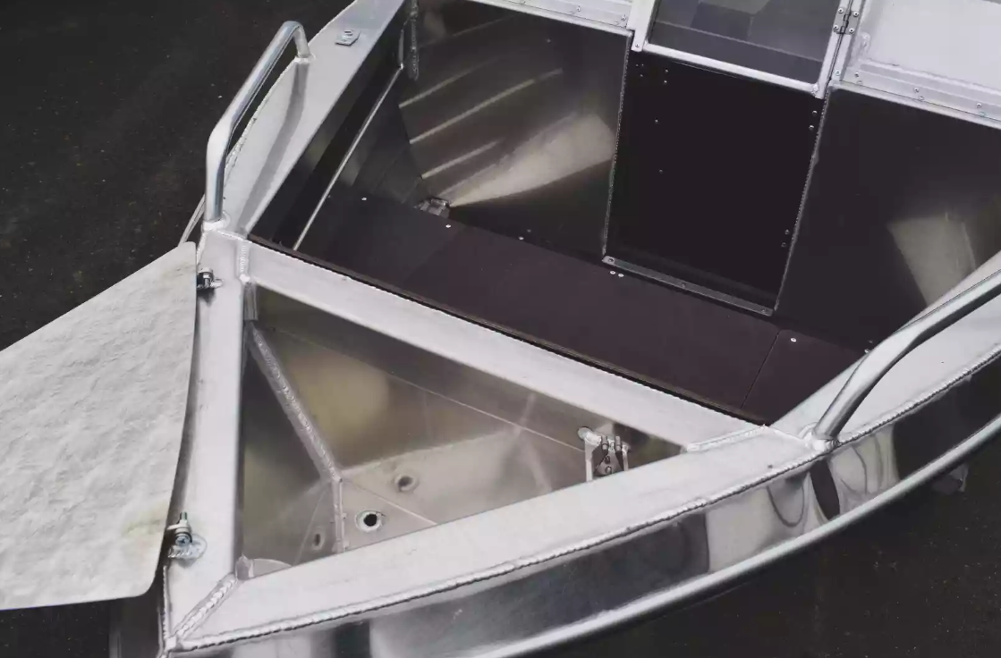 Алюминиевая лодка  Neman-400 DC в Томске