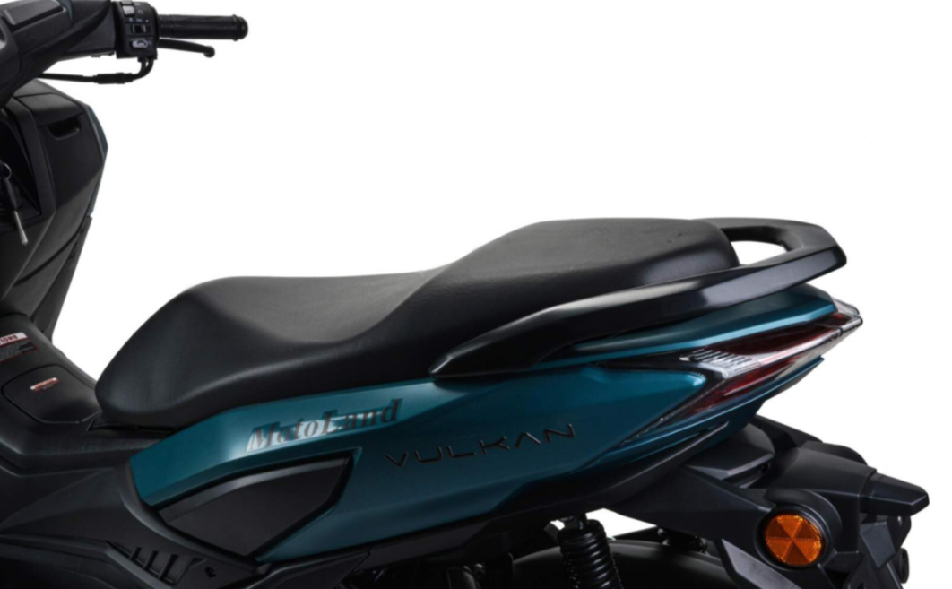 Скутер MOTOLAND (МОТОЛЕНД) VULKAN 150 в Томске