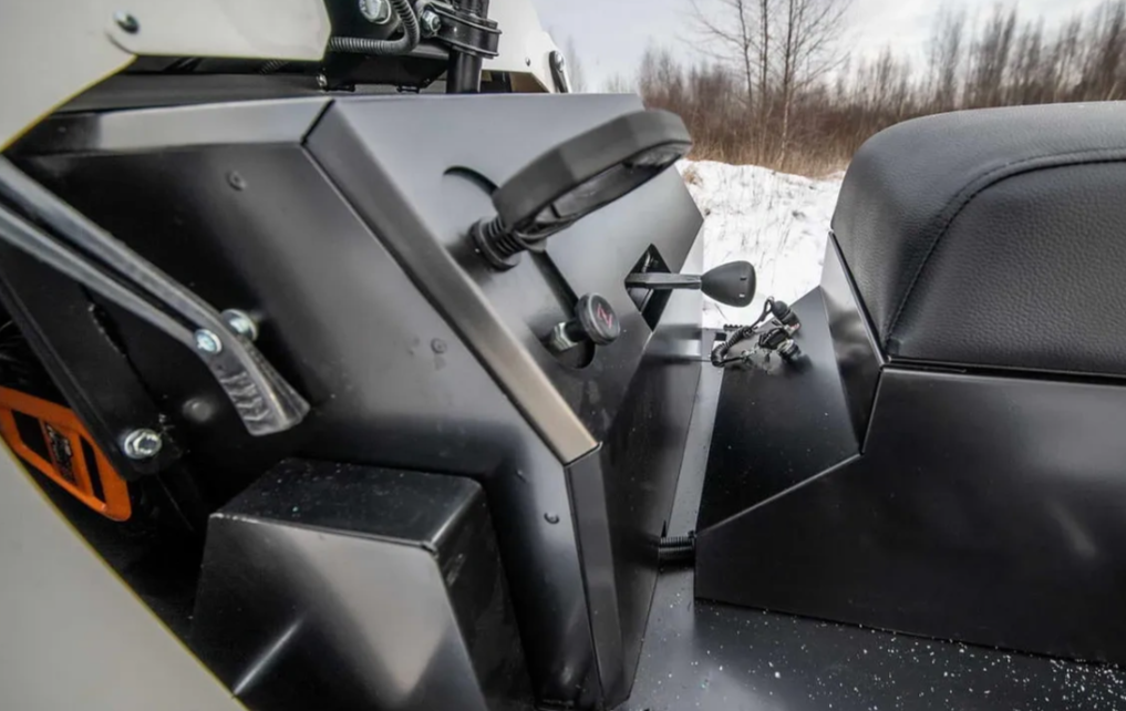 Снегоход АРКТИК 4Т в Томске