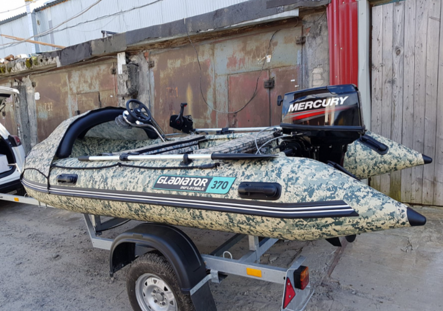 НАДУВНАЯ ЛОДКА GLADIATOR C370AL в Томске