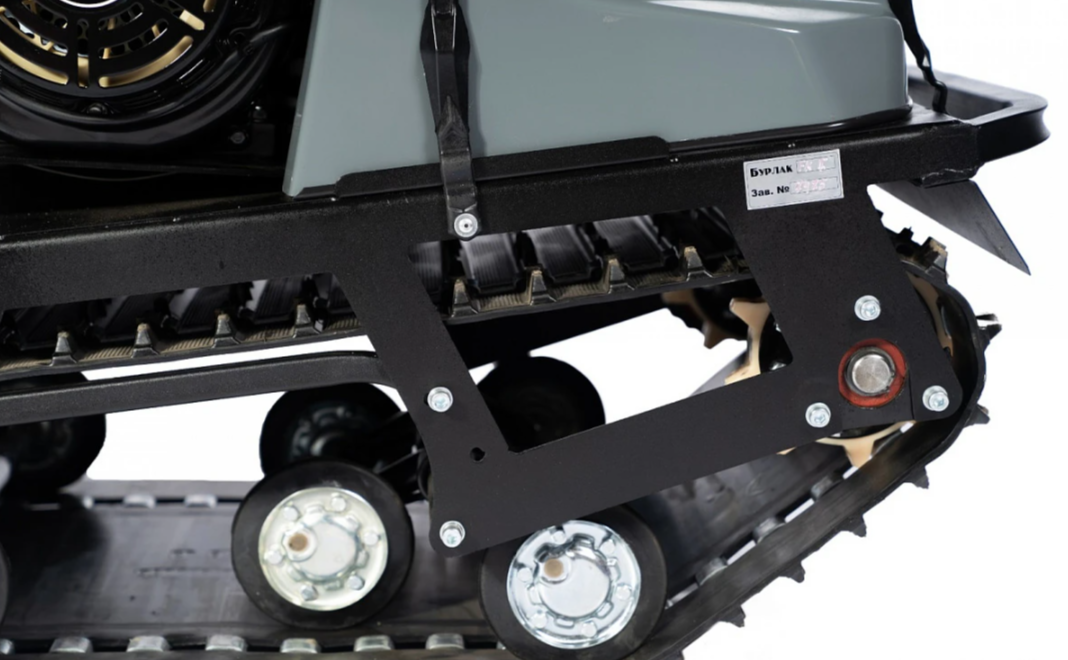 Мотобуксировщик БУРЛАК-M2 LFK 20 л.с. Промысловик в Томске