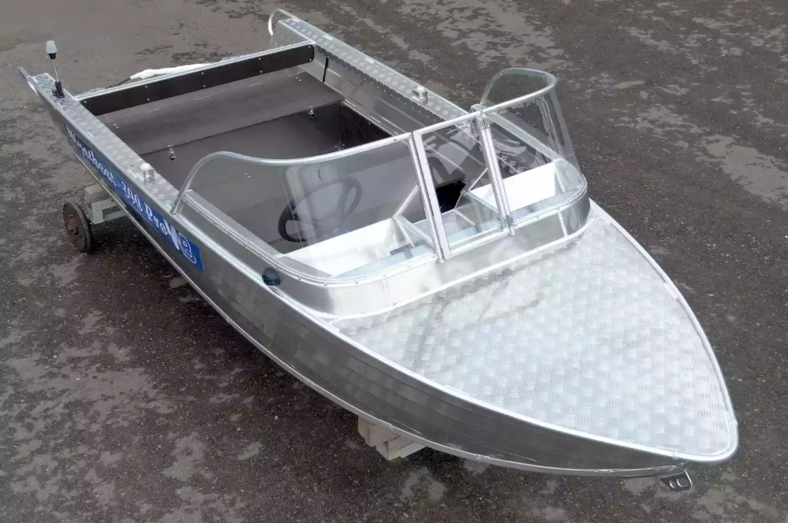 Алюминиевая лодка Wyatboat-390 Pro в Томске