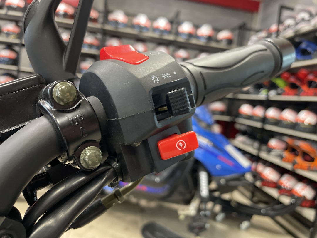 Мопед PROMAX CB150R (49) в Томске