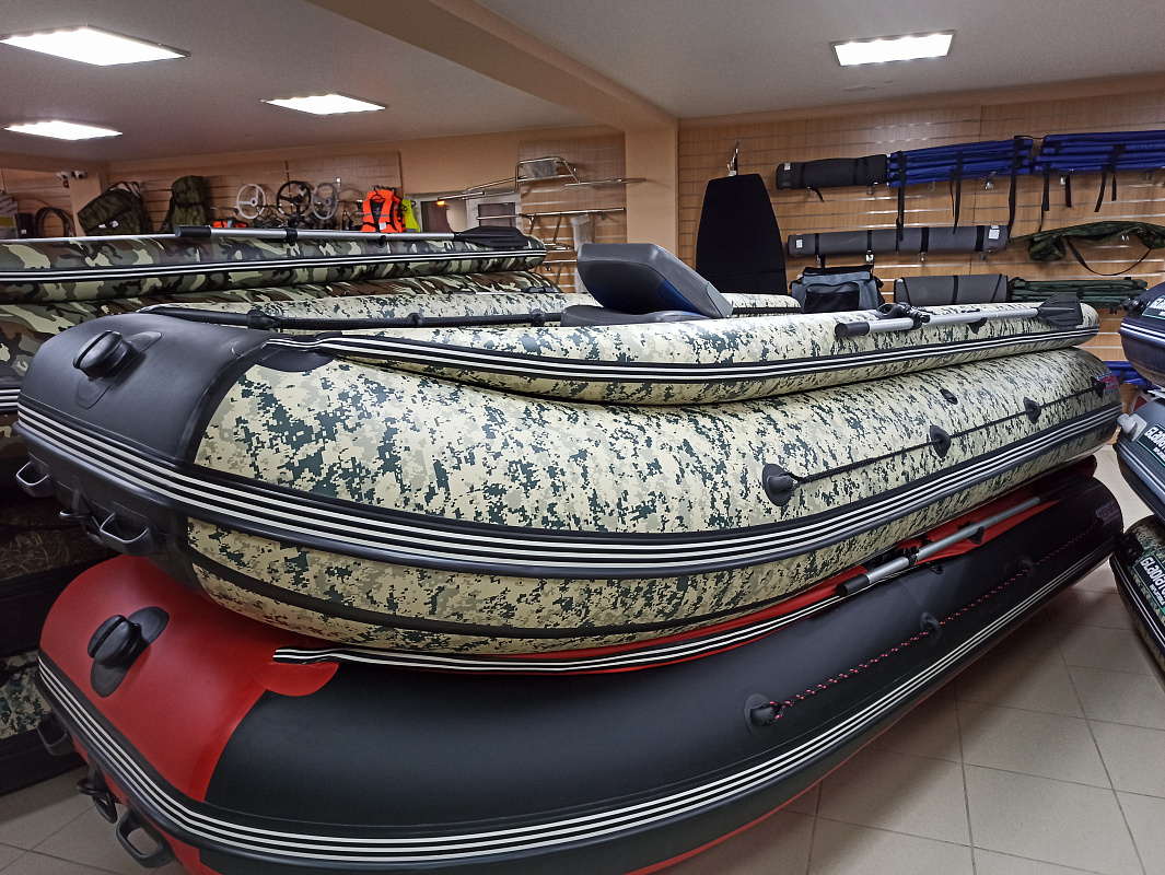 Лодка MISHIMO FAMILY LITE DF 400 в Томске