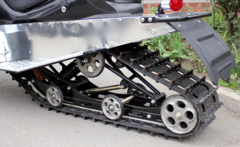 Снегоход Snow Fighter SF-300 в Томске