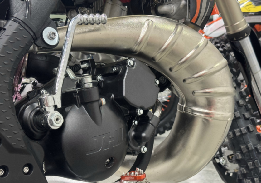 Мотоцикл JHLMOTO JHL M5 MT250 (1E66MM) в Томске