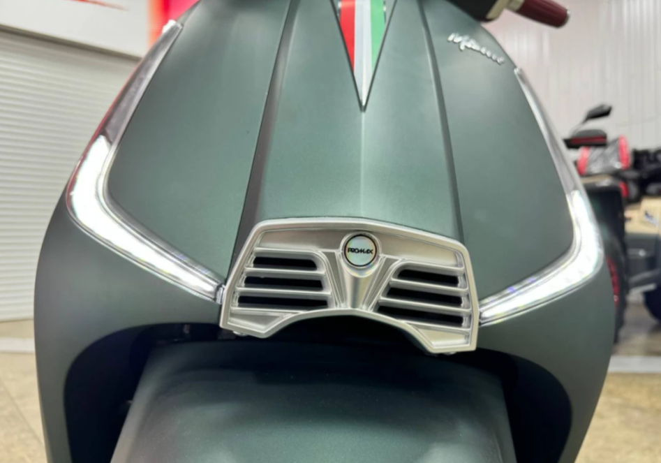 Скутер PROMAX Miami 240 (49) в Томске