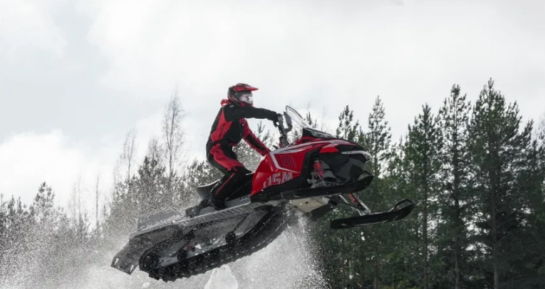 Снегоход OSM SM1000 в Томске