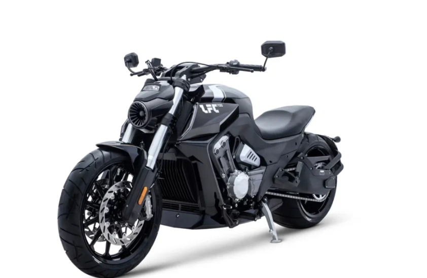 Мотоцикл Benda LFC 700 в Томске