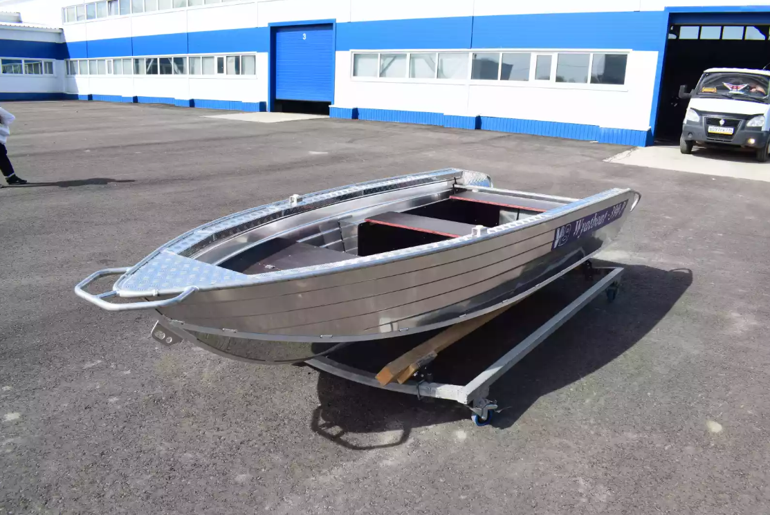 Алюминиевая лодка Wyatboat-390 P в Томске
