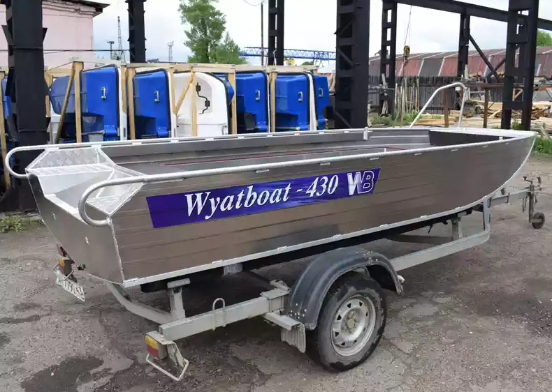 Алюминиевая лодка  Wyatboat-430 Master в Томске