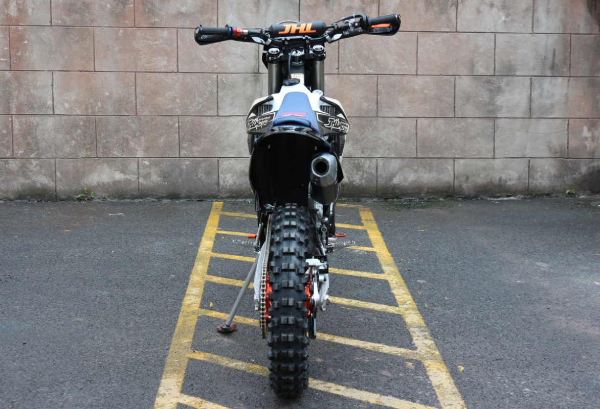 Мотоцикл JHLMOTO JHL Z8i (EFI) NC300S (182-MN) в Томске